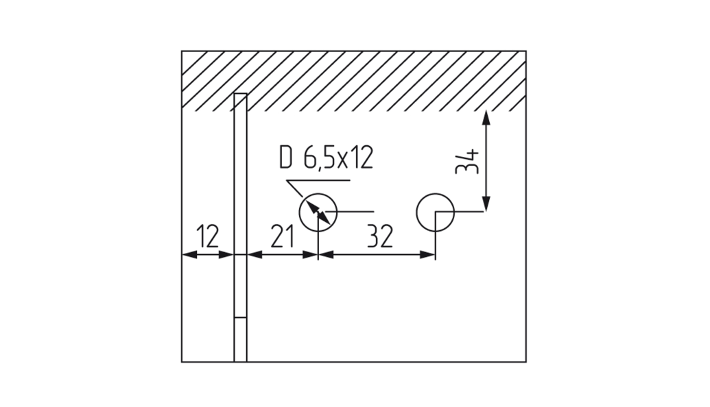 В интерьере